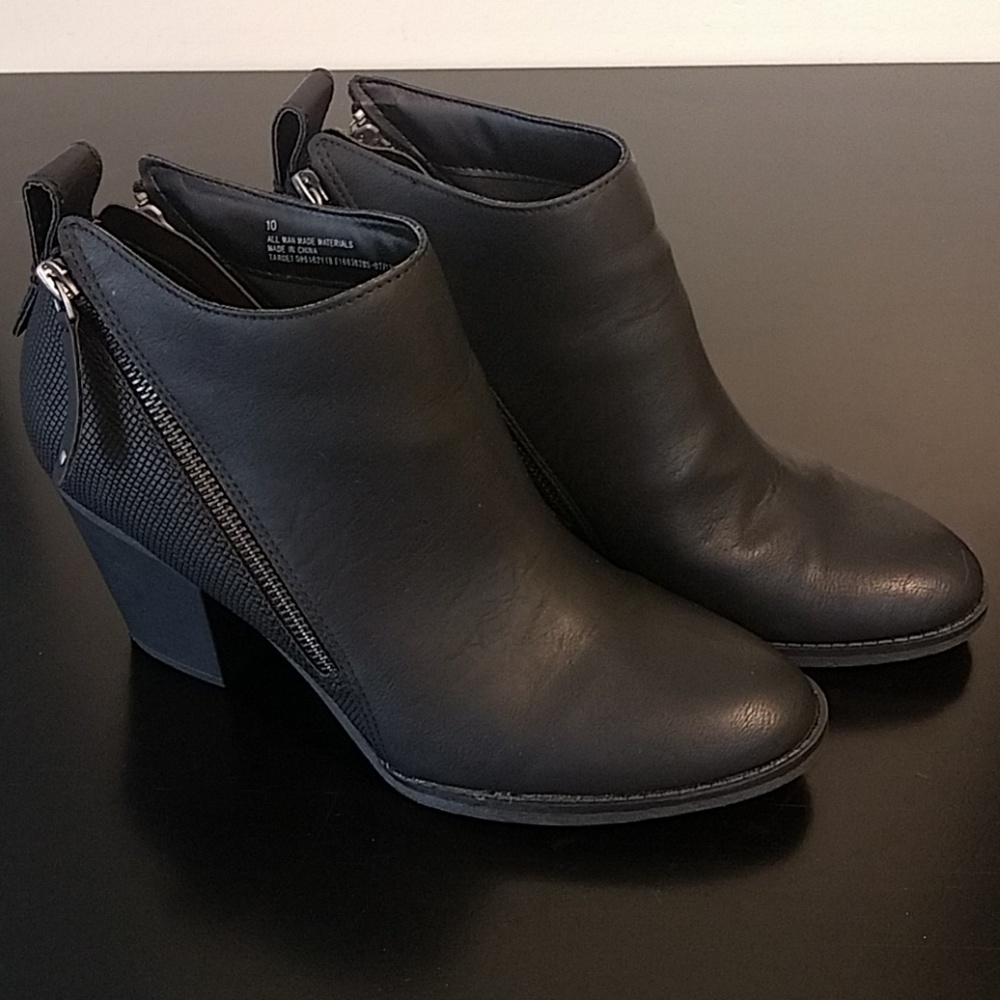 Target DV Jameson Double Zip Black Ankle Booties